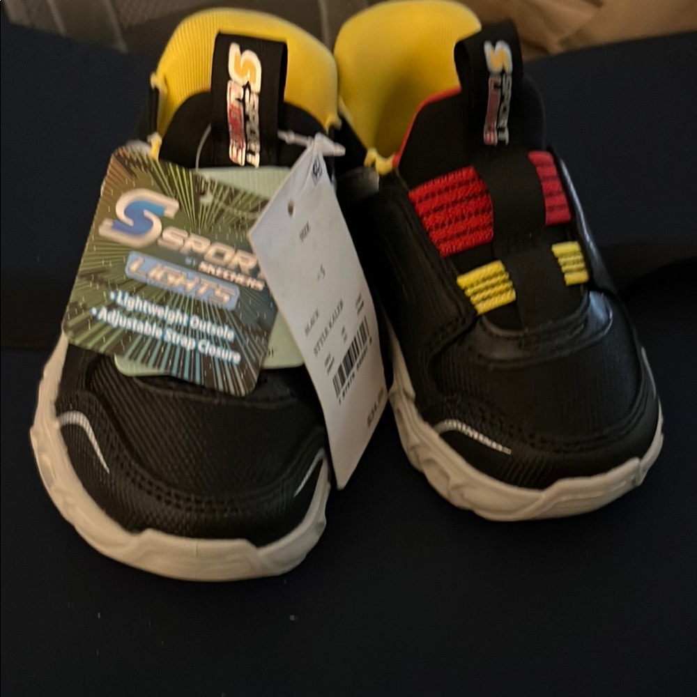 Sporto Black and Yellow Sneakers Slip-On Style